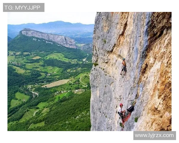 极限运动专题深入探讨杭州极限运动队默契配合与团队精神的成功之道